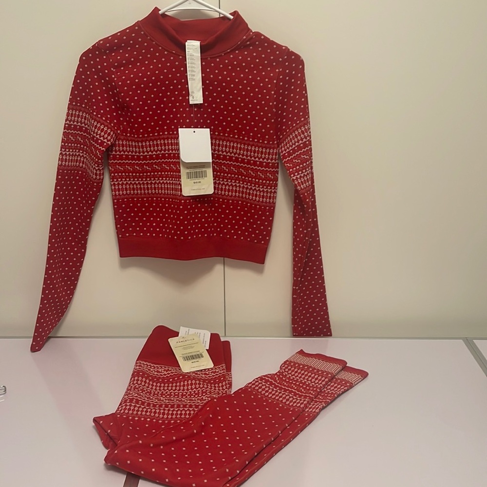 Fabletics holiday legging and sweater set